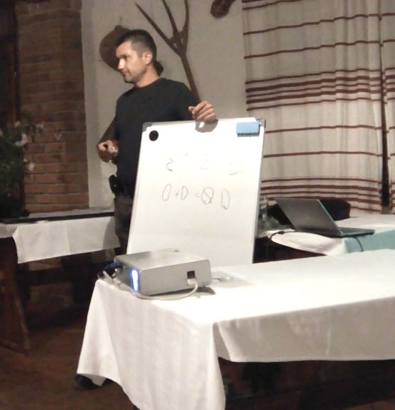 Csizi András Mentálhigiénés szakember és képzésben lévő családterapeuta honlapja